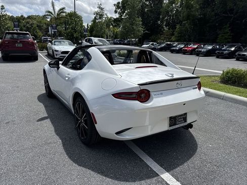 New 2026 MAZDA MX-5 Miata RF Grand Touring RWD image 13