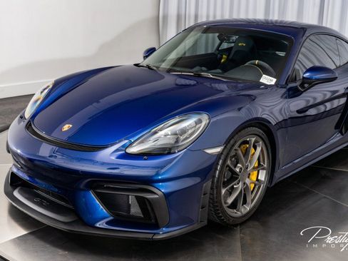 Used 2020 Porsche 718 Cayman GT4 image 7
