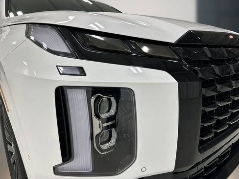 Used 2025 Hyundai Palisade Calligraphy AWD/4WD image 12