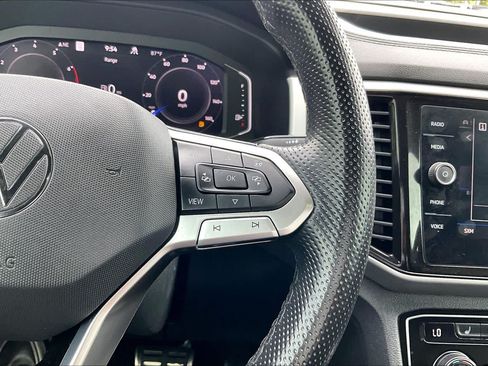 Used 2022 Volkswagen Atlas Cross Sport SEL R-Line w/ Cross Sport MDO Package AWD/4WD image 25