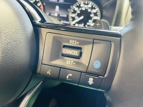 Used 2023 Nissan Rogue SV w/ SV Premium B Package AWD/4WD image 21