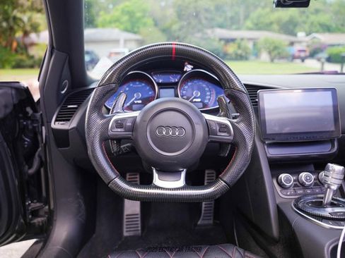 Used 2011 Audi R8 V10 image 33