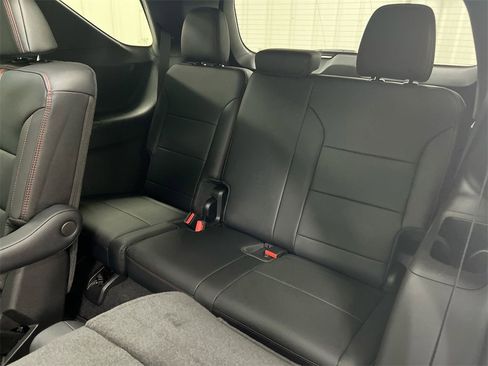New 2026 Chevrolet Traverse RS w/ LPO, Floor Liner Package image 30