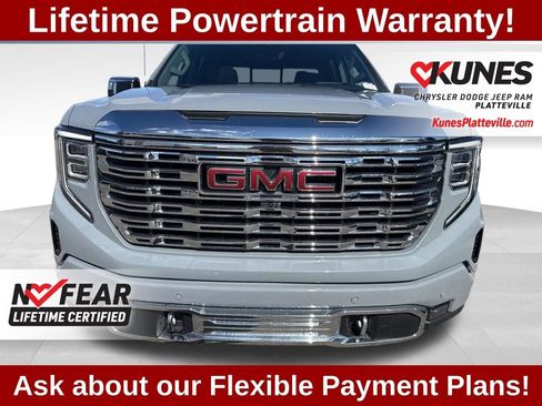 Used 2025 GMC Sierra 1500 Denali w/ Denali Reserve Package AWD/4WD image 11