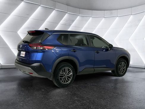 Used 2023 Nissan Rogue S FWD image 4