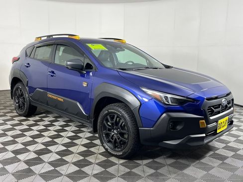Used 2024 Subaru Crosstrek 2.5i Wilderness image 3