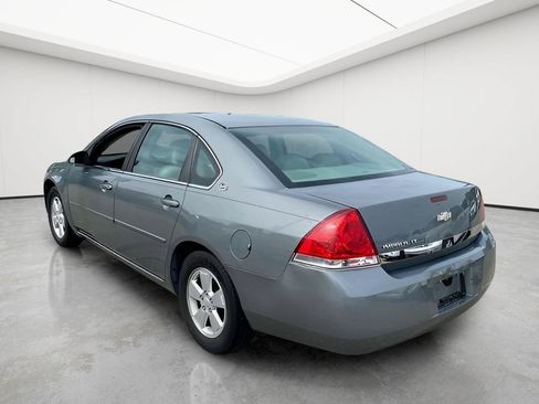 Used 2008 Chevrolet Impala LT FWD image 11