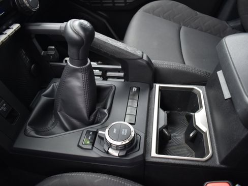 Used 2024 Toyota Tacoma SR image 21