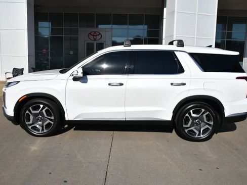 Used 2025 Hyundai Palisade SEL image 2