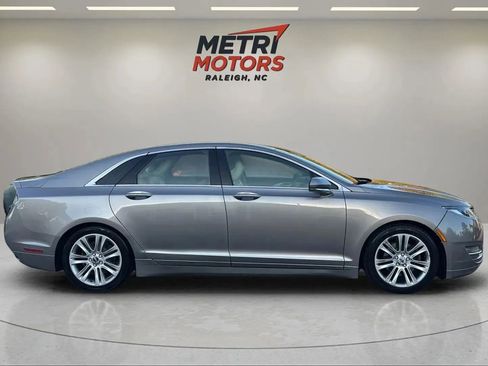 Used 2015 Lincoln MKZ AWD w/ Equipment Group 101A Select image 4
