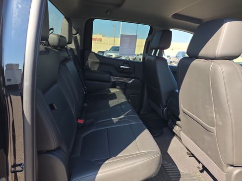 Used 2020 Chevrolet Silverado 1500 LTZ AWD/4WD image 10