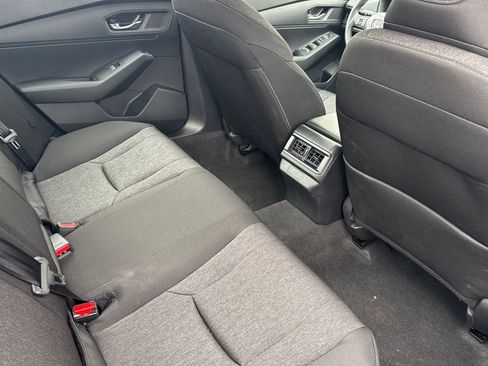 Certified 2025 Honda Accord LX image 29