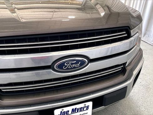Used 2018 Ford F150 Lariat image 7