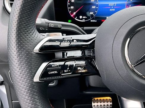 Certified 2025 Mercedes-Benz GLA 250 image 24