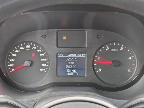 Used 2019 Mercedes-Benz Sprinter 144 image 11