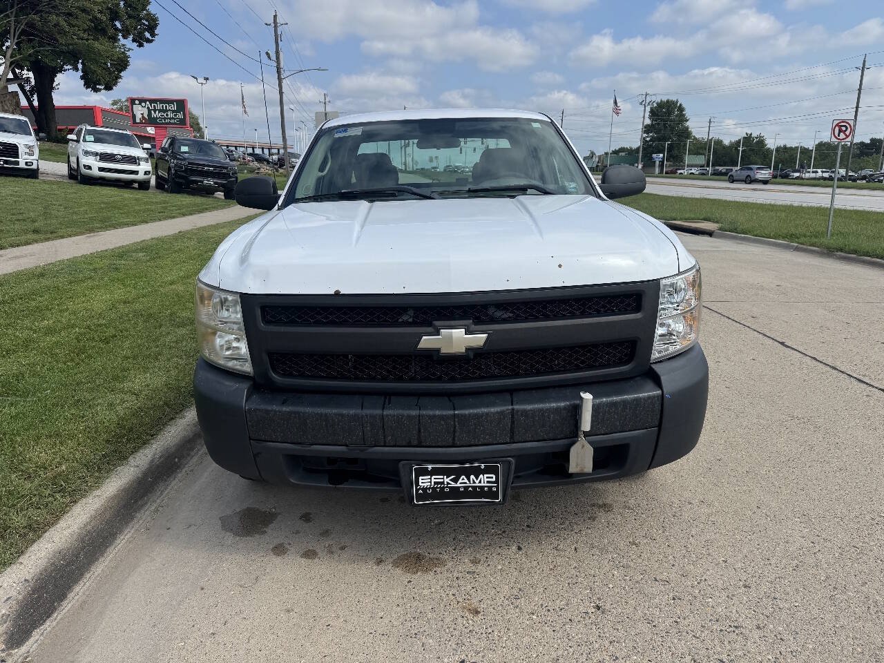 Used 2008 Chevrolet Silverado 1500 W/T w/ Towing Package RWD image 8