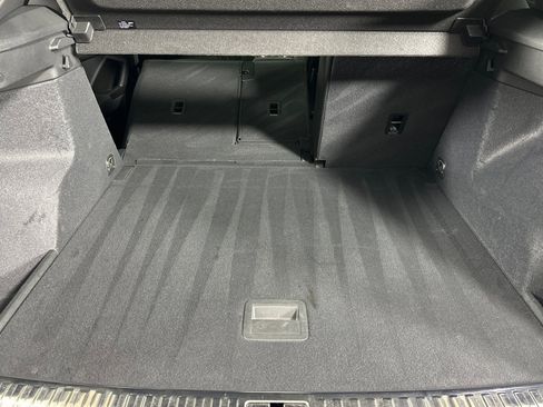 Used 2025 Audi Q3 2.0T Premium image 14