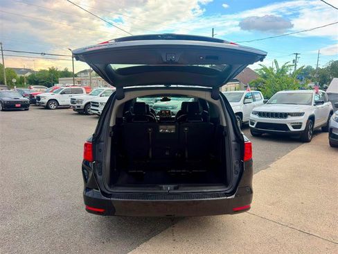 Used 2022 Honda Odyssey Touring image 4