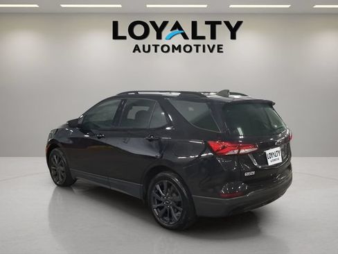 Used 2022 Chevrolet Equinox RS w/ RS Leather Package AWD/4WD image 3