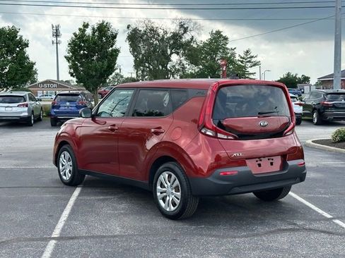Used 2020 Kia Soul LX FWD image 5
