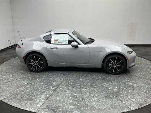 New 2026 MAZDA MX-5 Miata RF Grand Touring RWD image 27