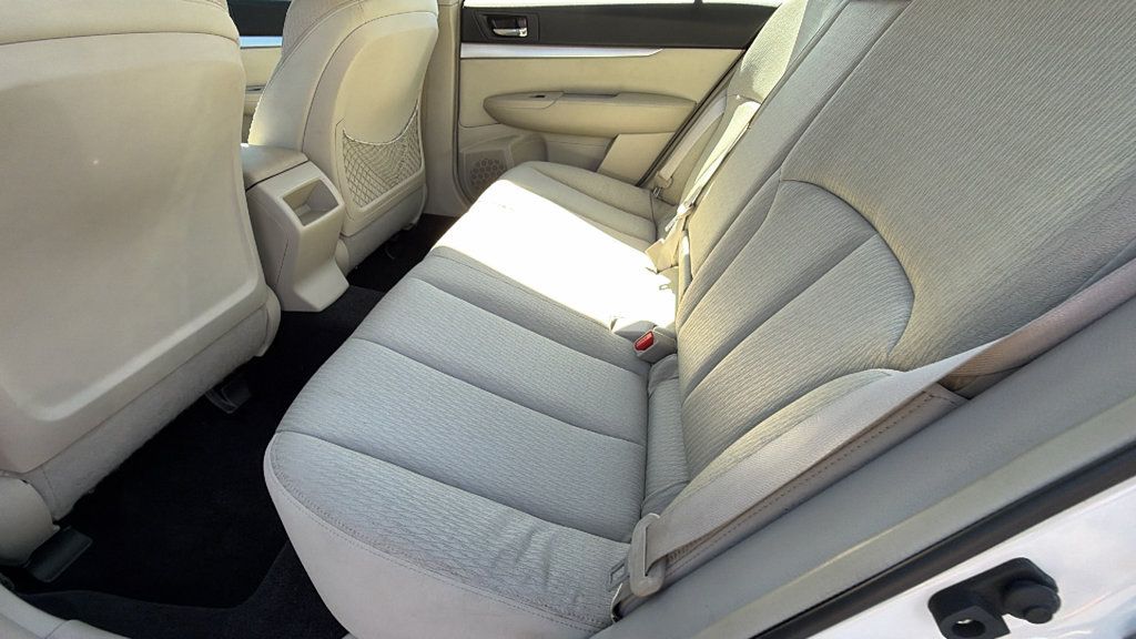 Used 2011 Subaru Legacy 2.5i Premium AWD/4WD image 15