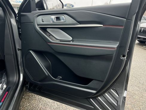 New 2026 Ford Explorer ST w/ Sun And Sound Package image 7
