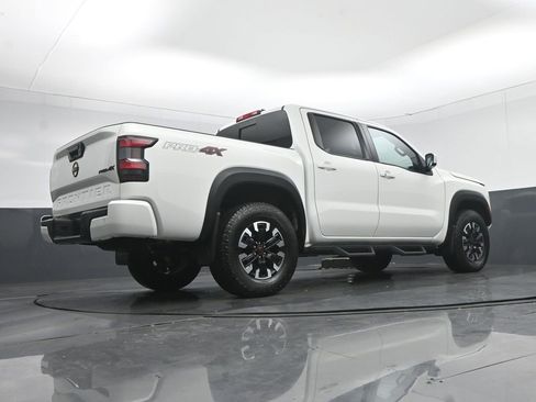 Used 2024 Nissan Frontier PRO-4X w/ Technology Package image 57