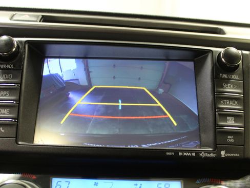 Used 2016 Toyota RAV4 XLE image 15