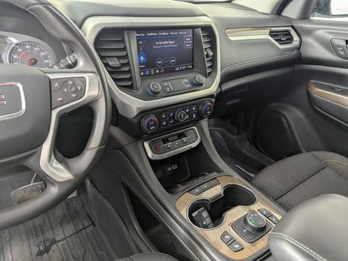 Used 2023 GMC Acadia SLE w/ LPO, Floor Liner Package AWD/4WD image 14