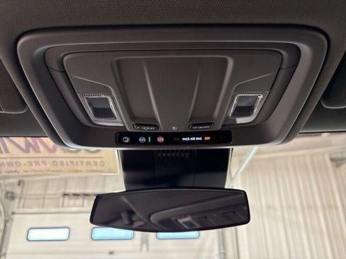 Used 2023 GMC Sierra 1500 Elevation AWD/4WD image 19