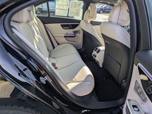 Used 2022 Mercedes-Benz C 300 C 300 image 34