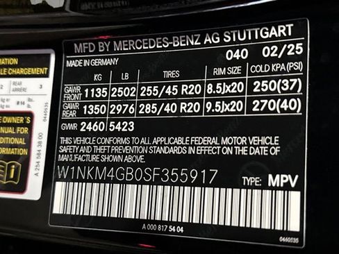 Used 2025 Mercedes-Benz GLC 300 image 28