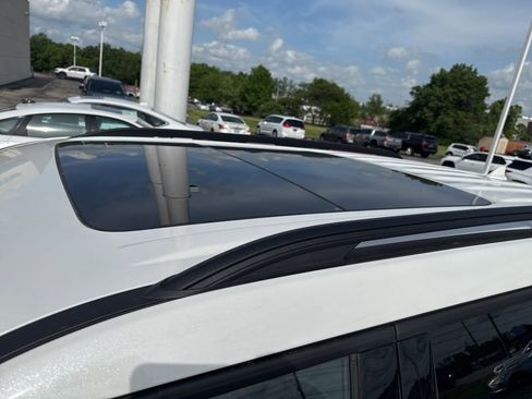 Used 2023 Ford Explorer ST w/ Equipment Group 401A AWD/4WD image 7