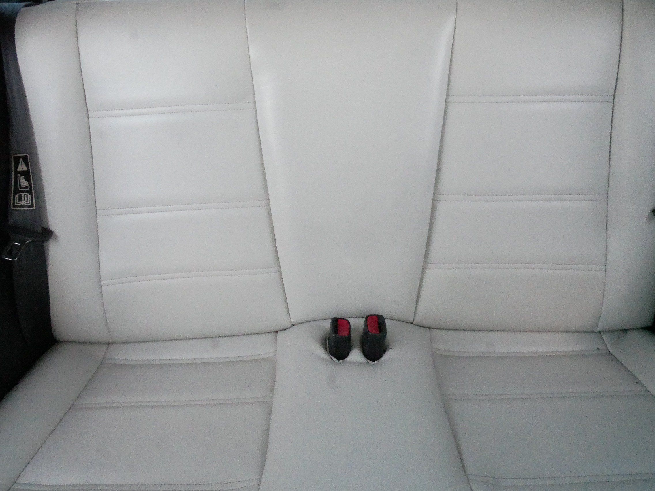 Used 2002 Ford Mustang Convertible RWD image 12