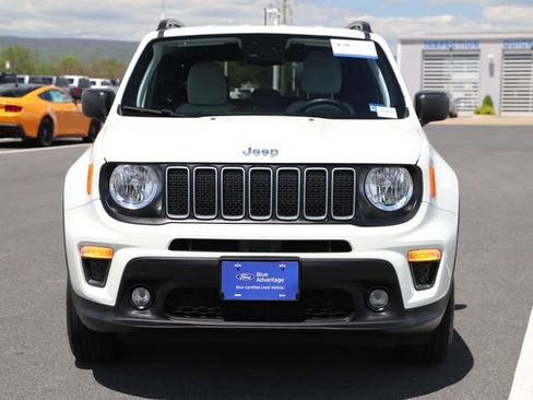 Used 2022 Jeep Renegade Latitude w/ Convenience Group AWD/4WD image 7