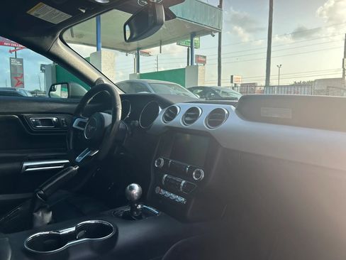 Used 2015 Ford Mustang GT Premium RWD image 16