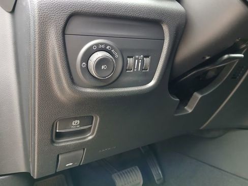 New 2026 Jeep Grand Cherokee L Limited AWD/4WD image 29