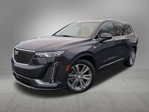 Certified 2025 Cadillac XT6 Premium Luxury image 1