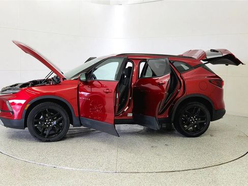 Used 2024 Chevrolet Blazer LT w/ Convenience Package AWD/4WD image 8