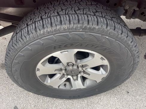 Used 2014 Ford F150 FX4 w/ Equipment Group 402A Luxury image 12