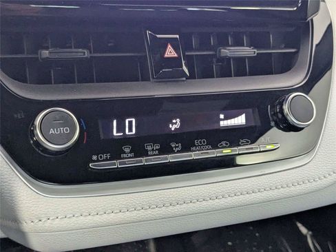 Certified 2024 Toyota Corolla SE FWD image 20