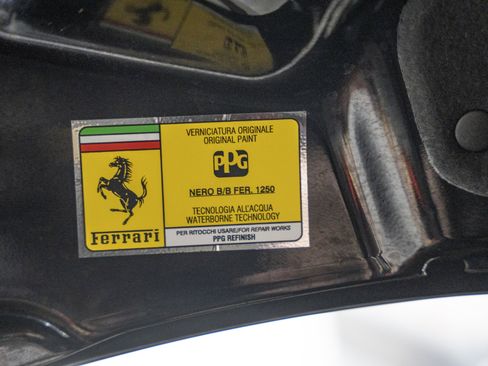 Used 2025 Ferrari Purosangue AWD/4WD image 61