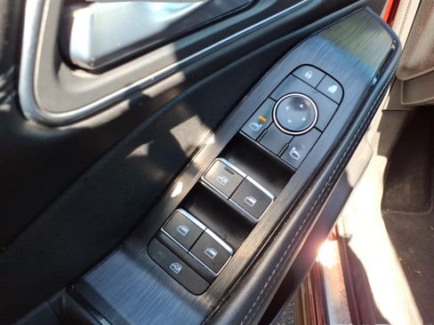 Used 2023 Nissan Rogue Platinum w/ Platinum Premium Package AWD/4WD image 11