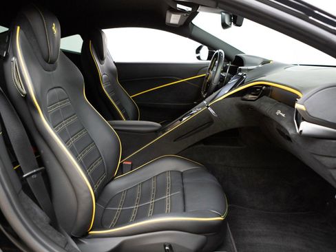 Certified 2022 Ferrari Roma RWD image 61