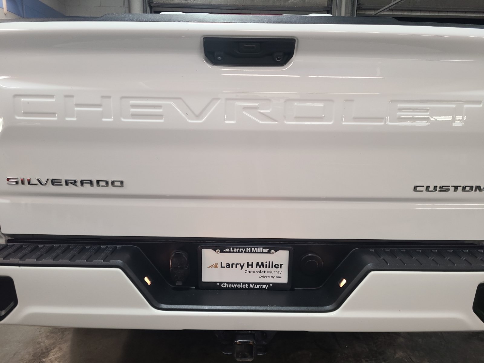 Certified 2023 Chevrolet Silverado 1500 Custom AWD/4WD image 23