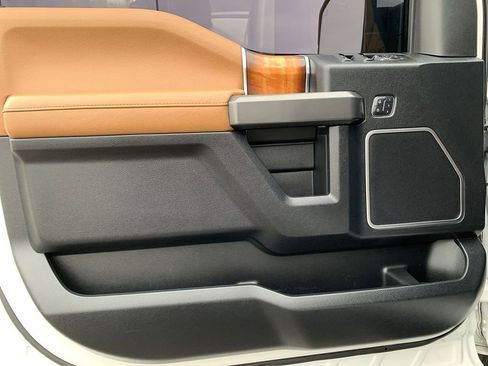 Used 2017 Ford F150 Limited image 20