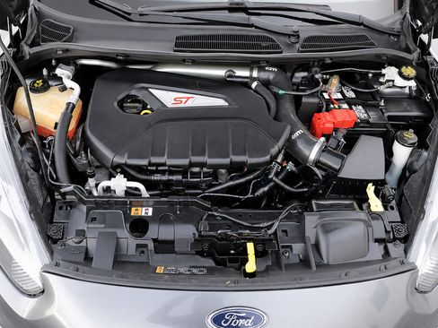 Used 2019 Ford Fiesta ST FWD image 41
