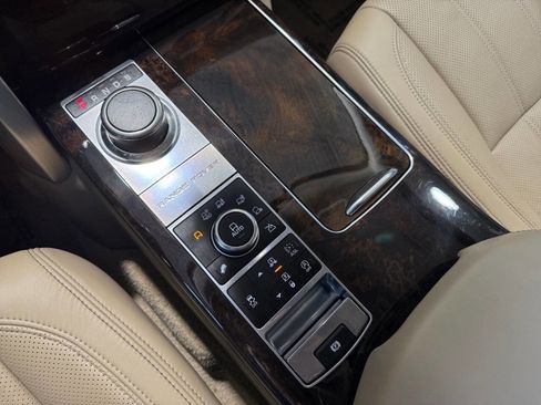 Used 2015 Land Rover Range Rover Long Wheelbase Autobiography image 26