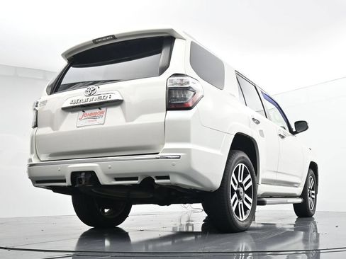 Used 2017 Toyota 4Runner Limited AWD/4WD image 36